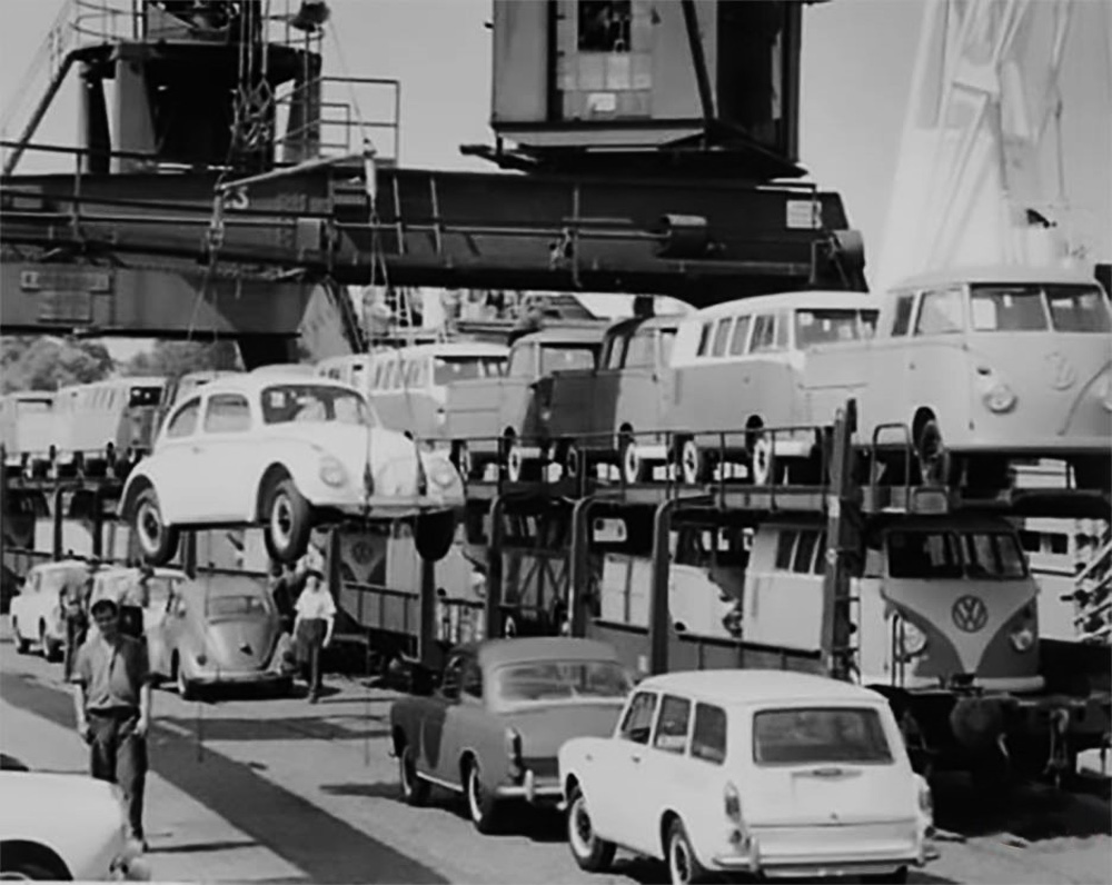 A 
        large consignment of VW Type 1, 2 and 3 models